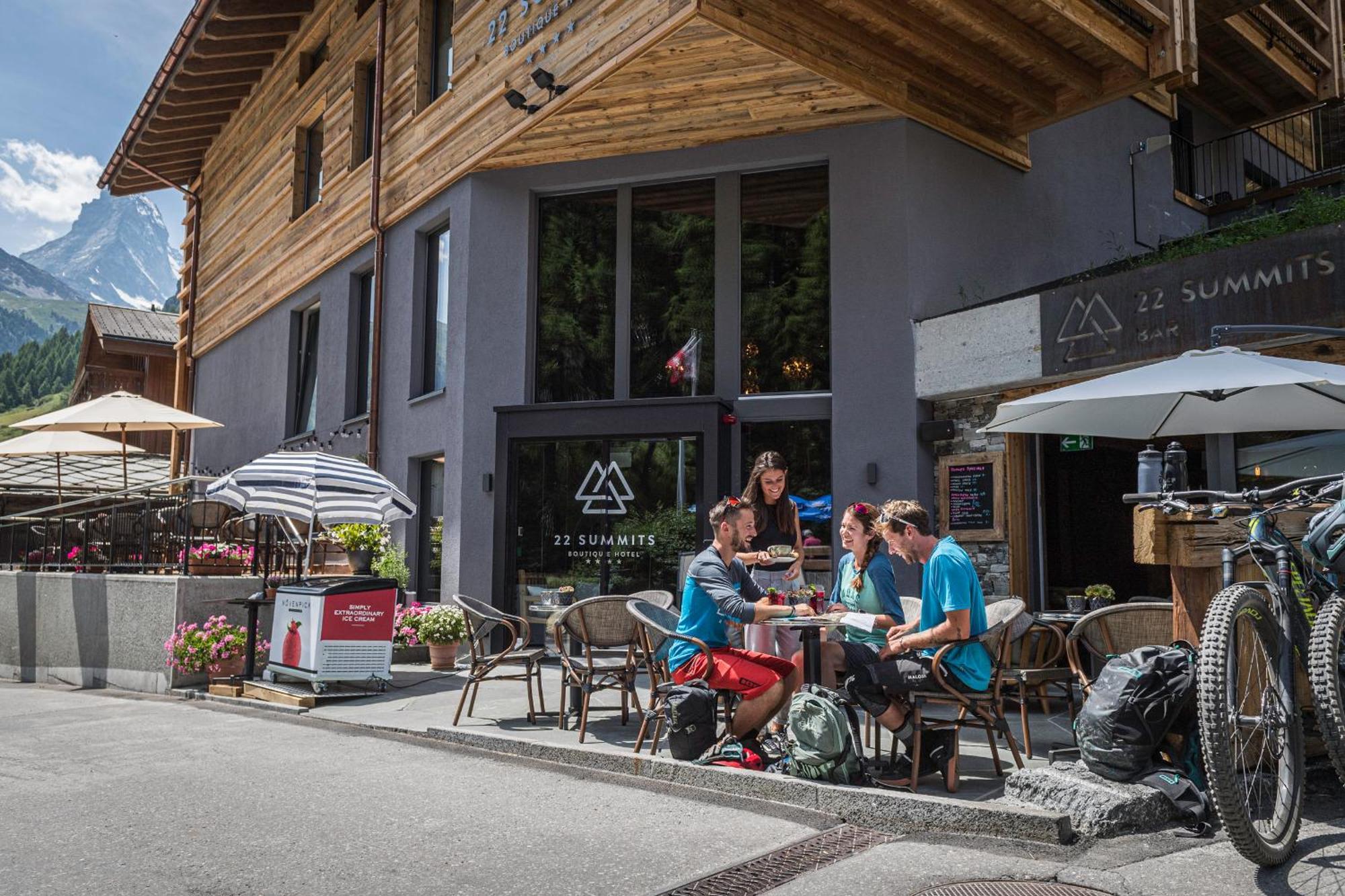 22 Summits Boutique Hotel Zermatt Exterior photo